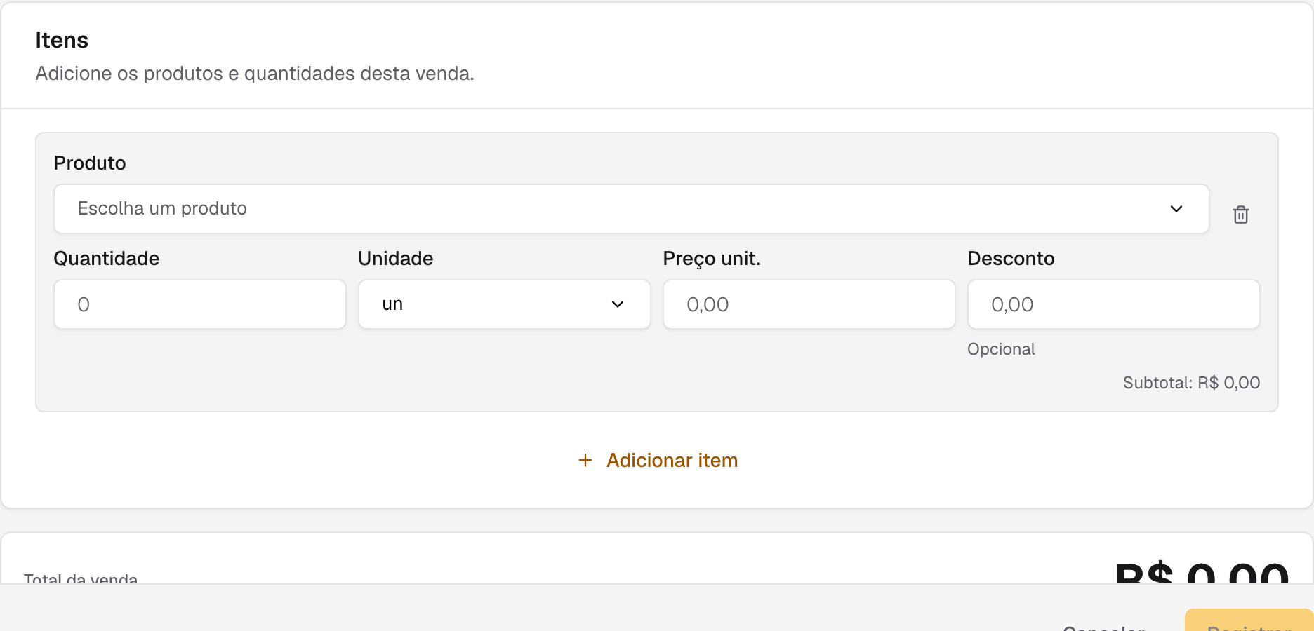 seção Itens do formulário de venda com o editor de linhas e o total da venda